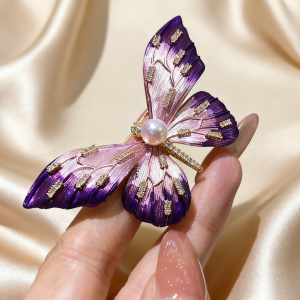 Purple Gradient Butterfly Brooch with Akoya Pearl – Transformation & Beauty