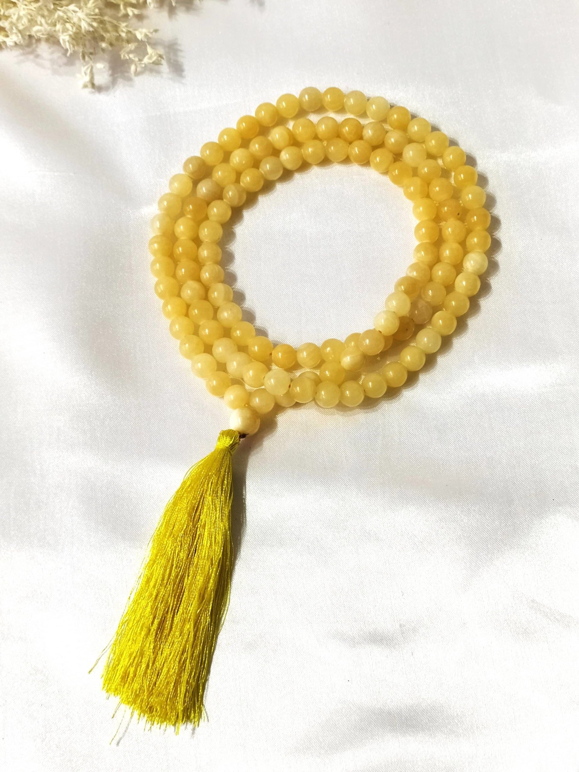 Yellow White Color Premium Quality Durable 8mm Honey Calcite Gemstone 108 Prayer Beads Jap Mala Meditation Mantra Counting