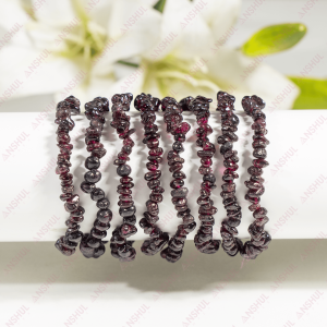 Natural Maroon Color Garnet  Irregular Shape Gemstone Chip Bracelet Healing Crystals for Meditation Party Wear At Bulk Price